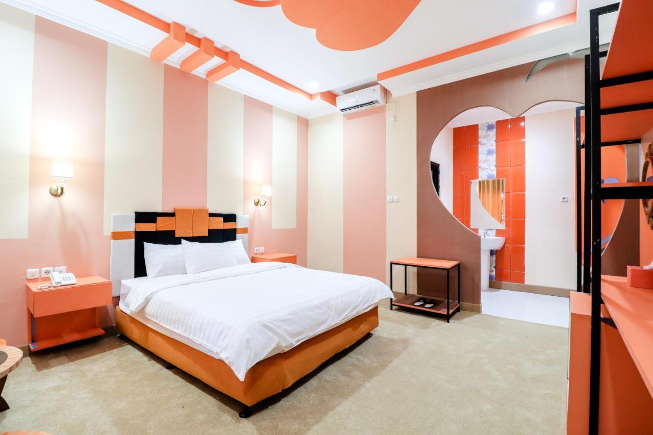 Sartini Inn Jogja Yogyakarta Exterior foto